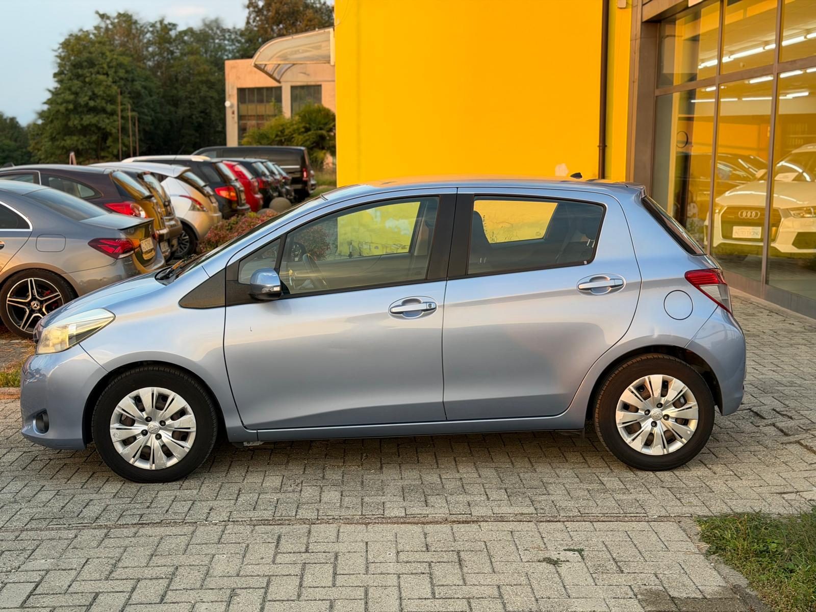 Toyota Yaris 1.4 D-4D 5 porte Lounge