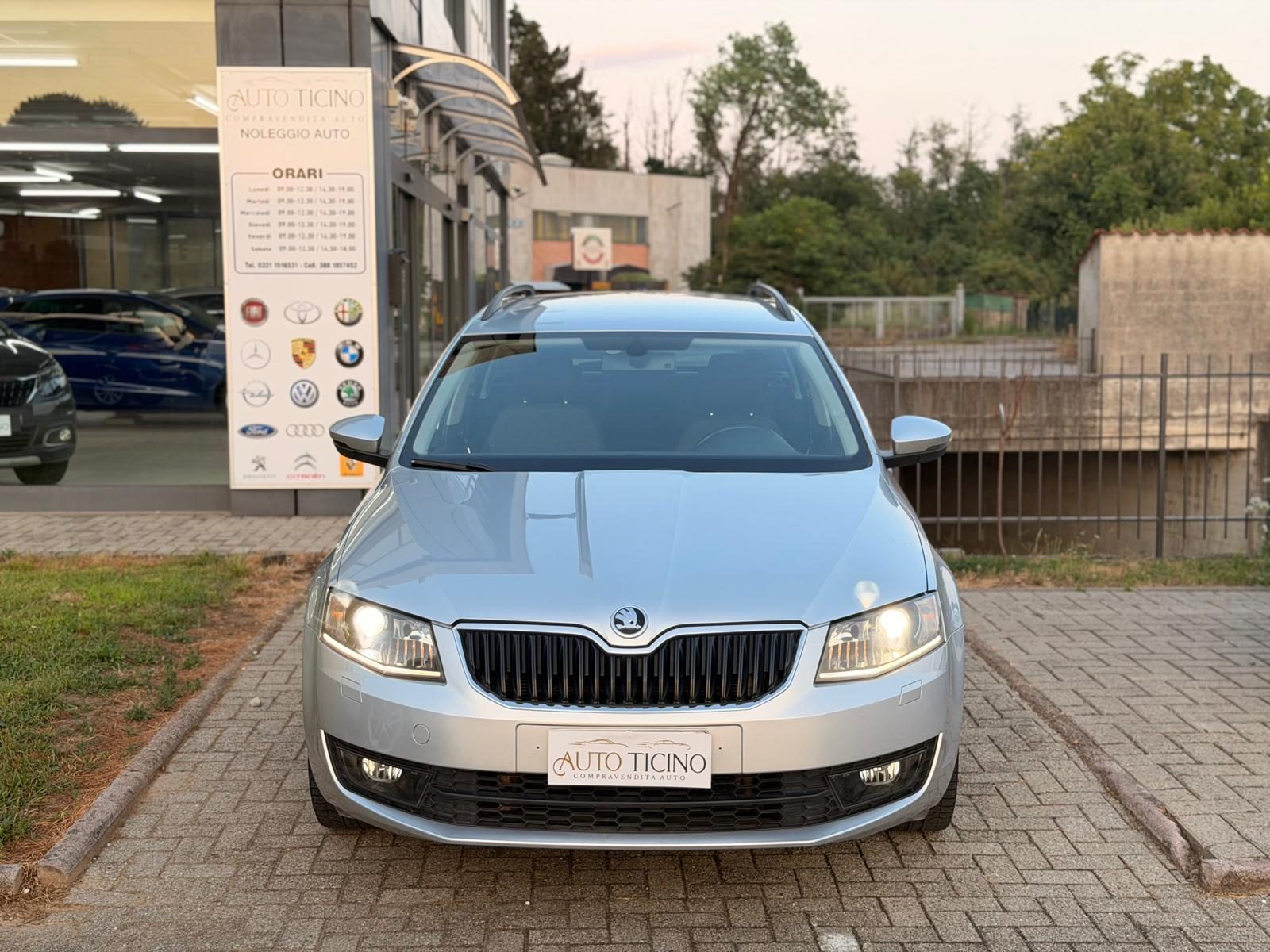 Skoda Octavia 1.6 TDI CR 110 CV DSG Wagon Style