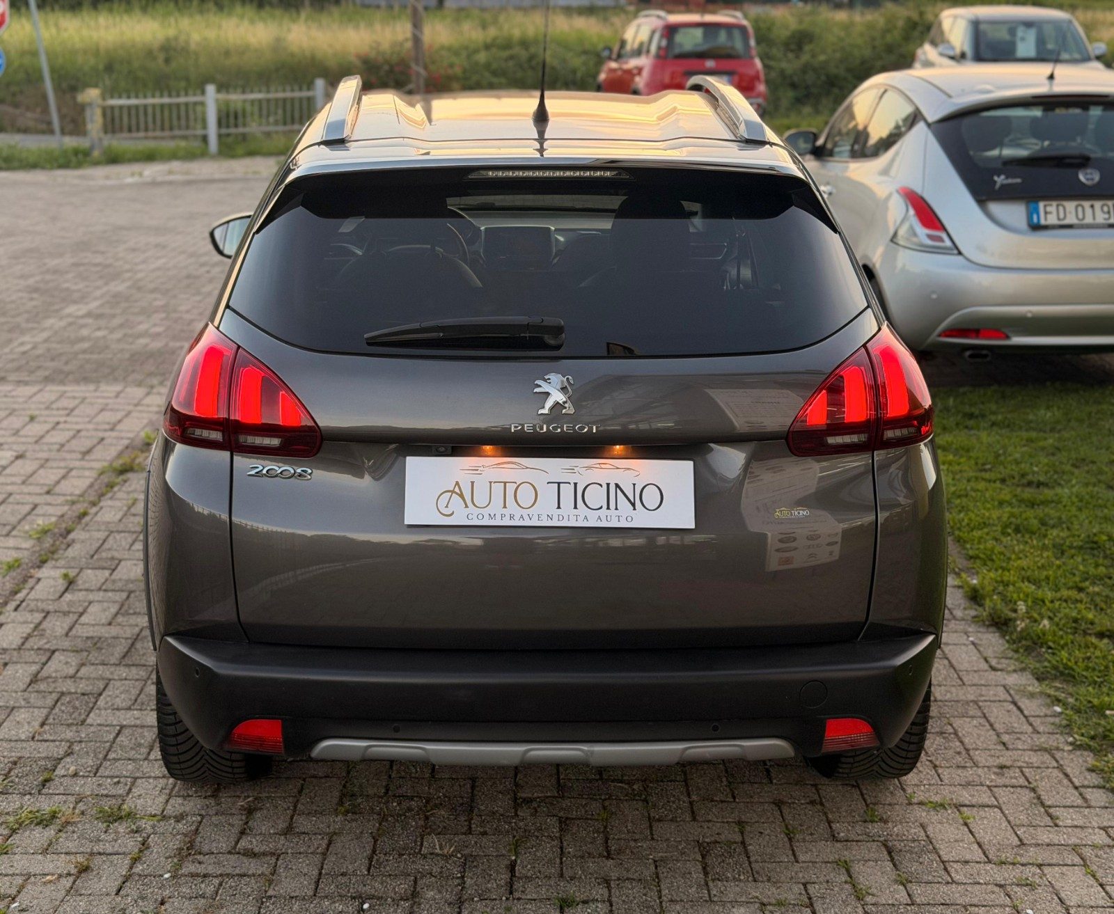 Peugeot 2008 1.6 BlueHdi 100cv