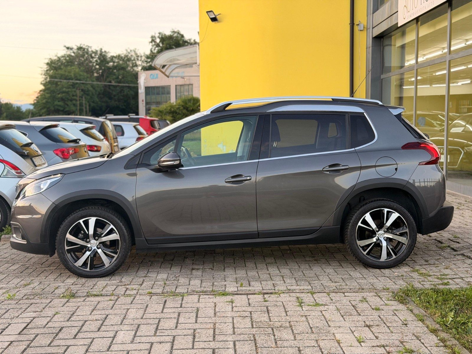 Peugeot 2008 1.6 BlueHdi 100cv