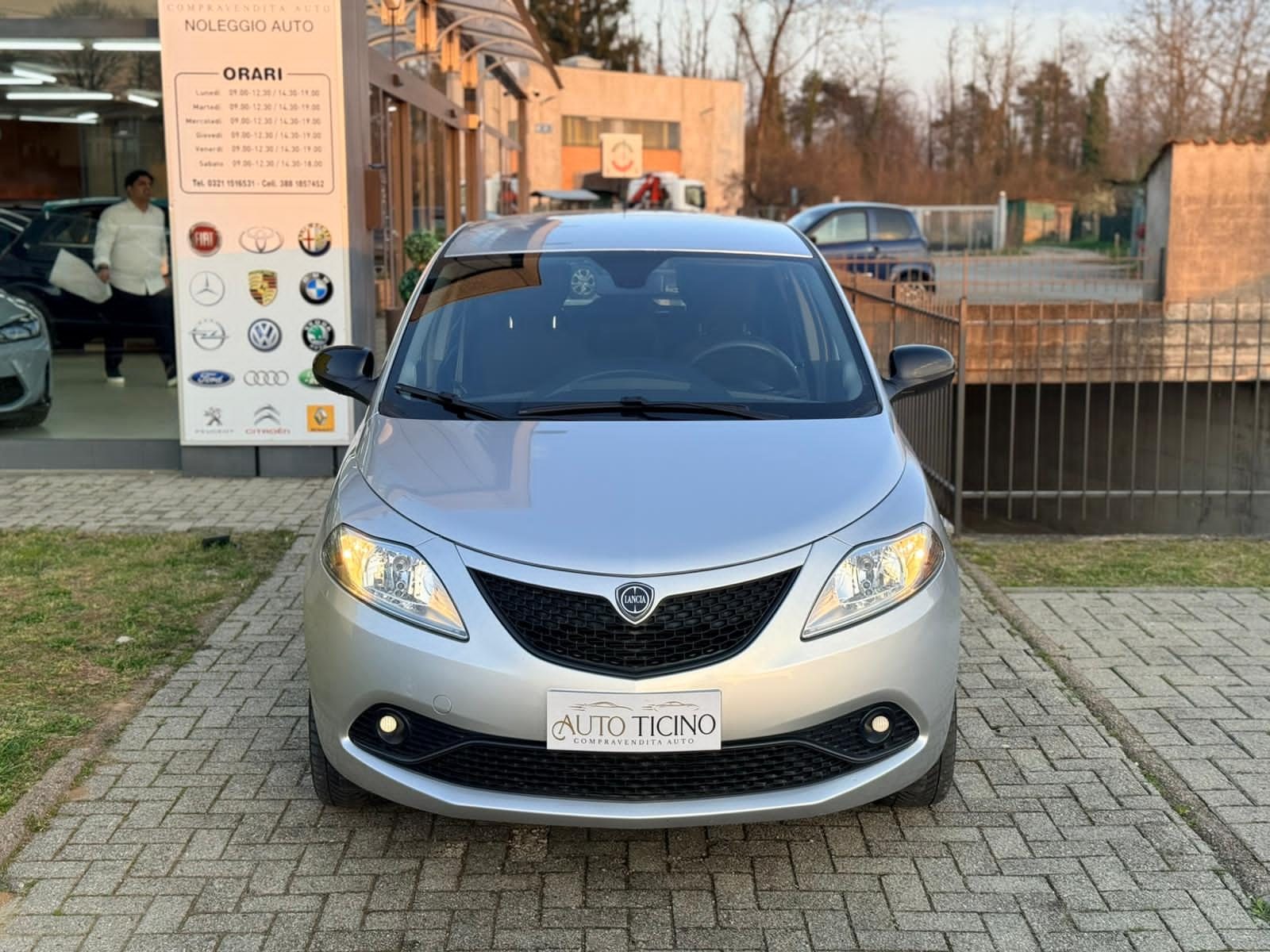 Lancia Ypsilon 1.2 cv 5 Porte S&S Platinum