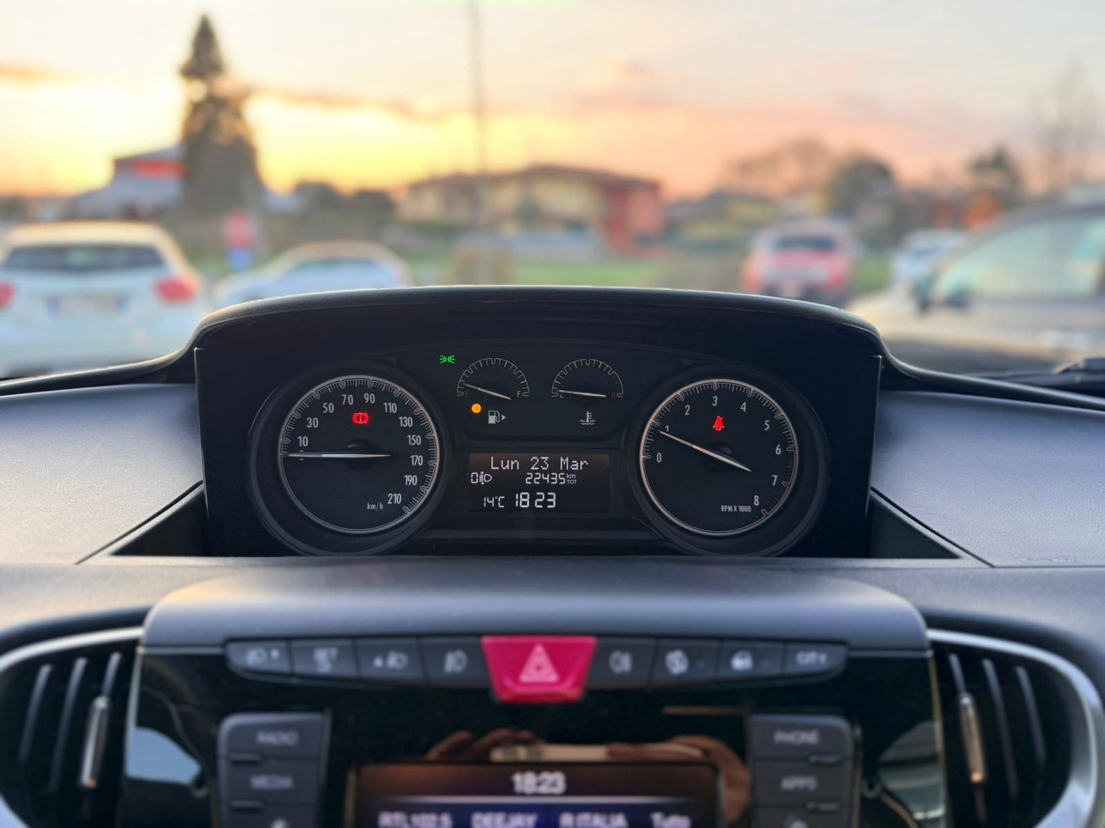 Lancia Ypsilon 1.2 cv 5 Porte S&S Platinum