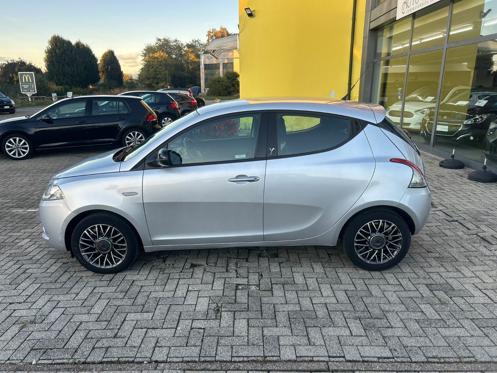 Lancia Ypsilon III 2015 1.2 Platinum 69cv