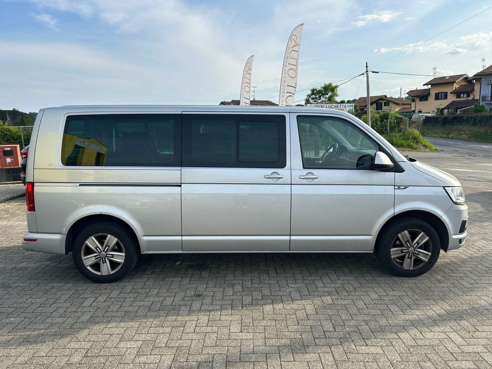 Volkswagen Caravelle 2.0 TDI 150CV Comfortline