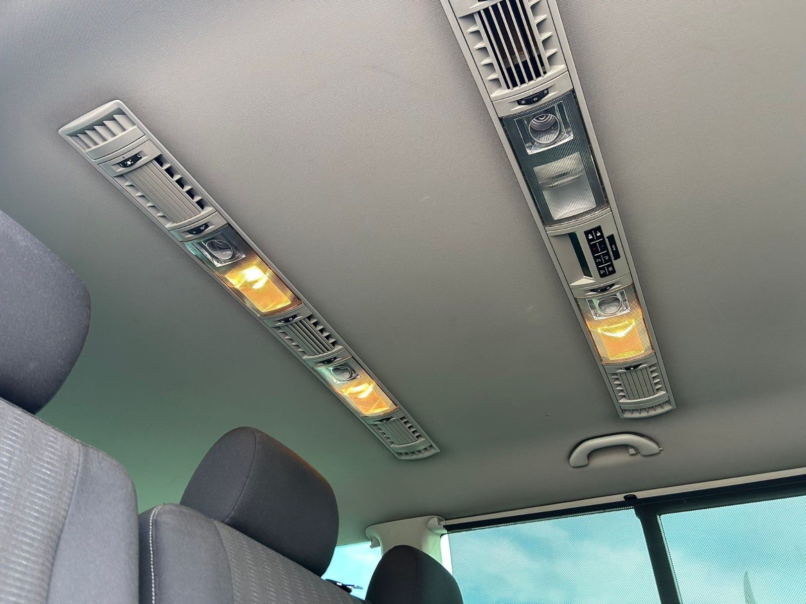 Volkswagen Caravelle 2.0 TDI 150CV Comfortline