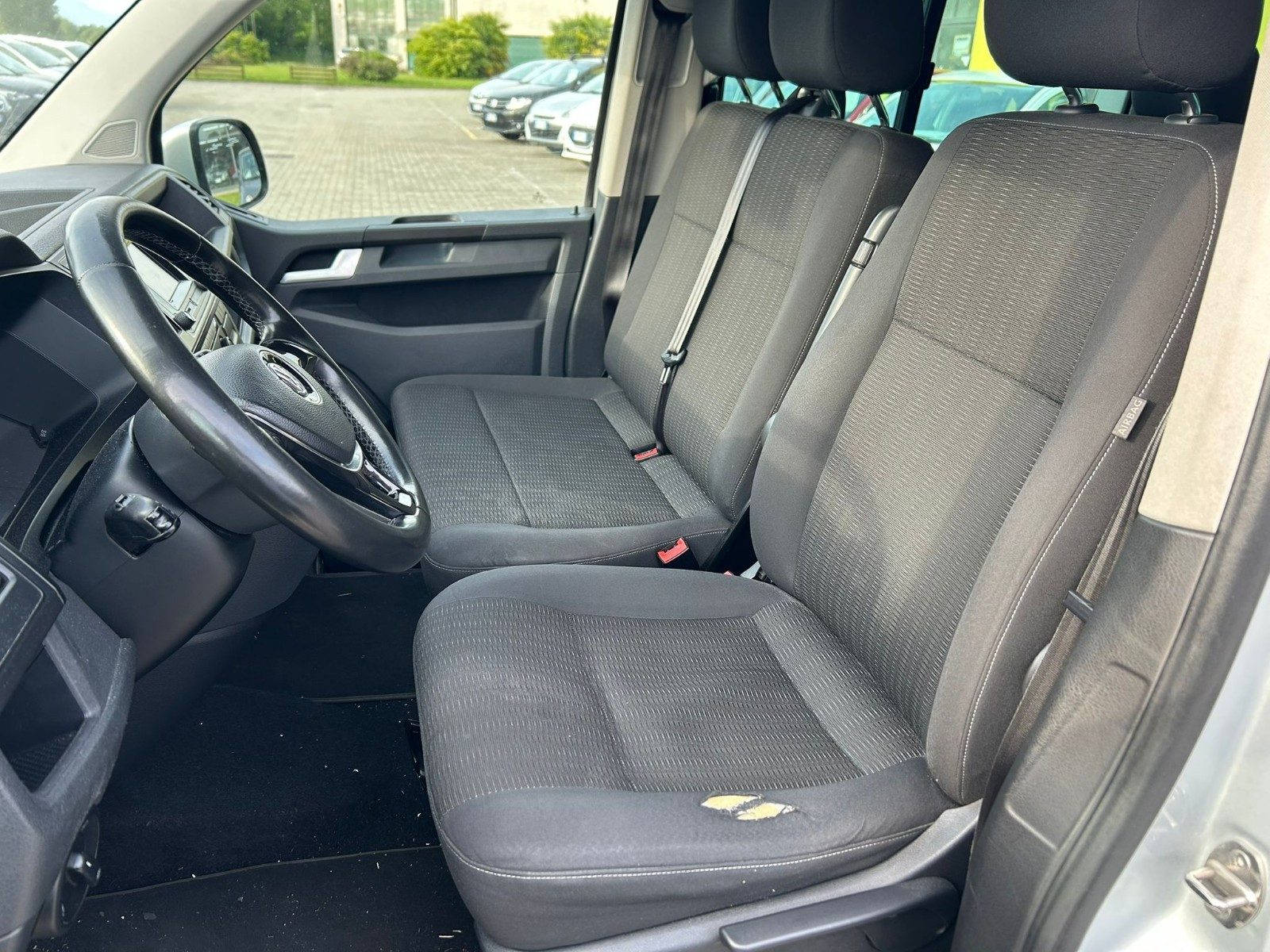 Volkswagen Caravelle 2.0 TDI 150CV Comfortline