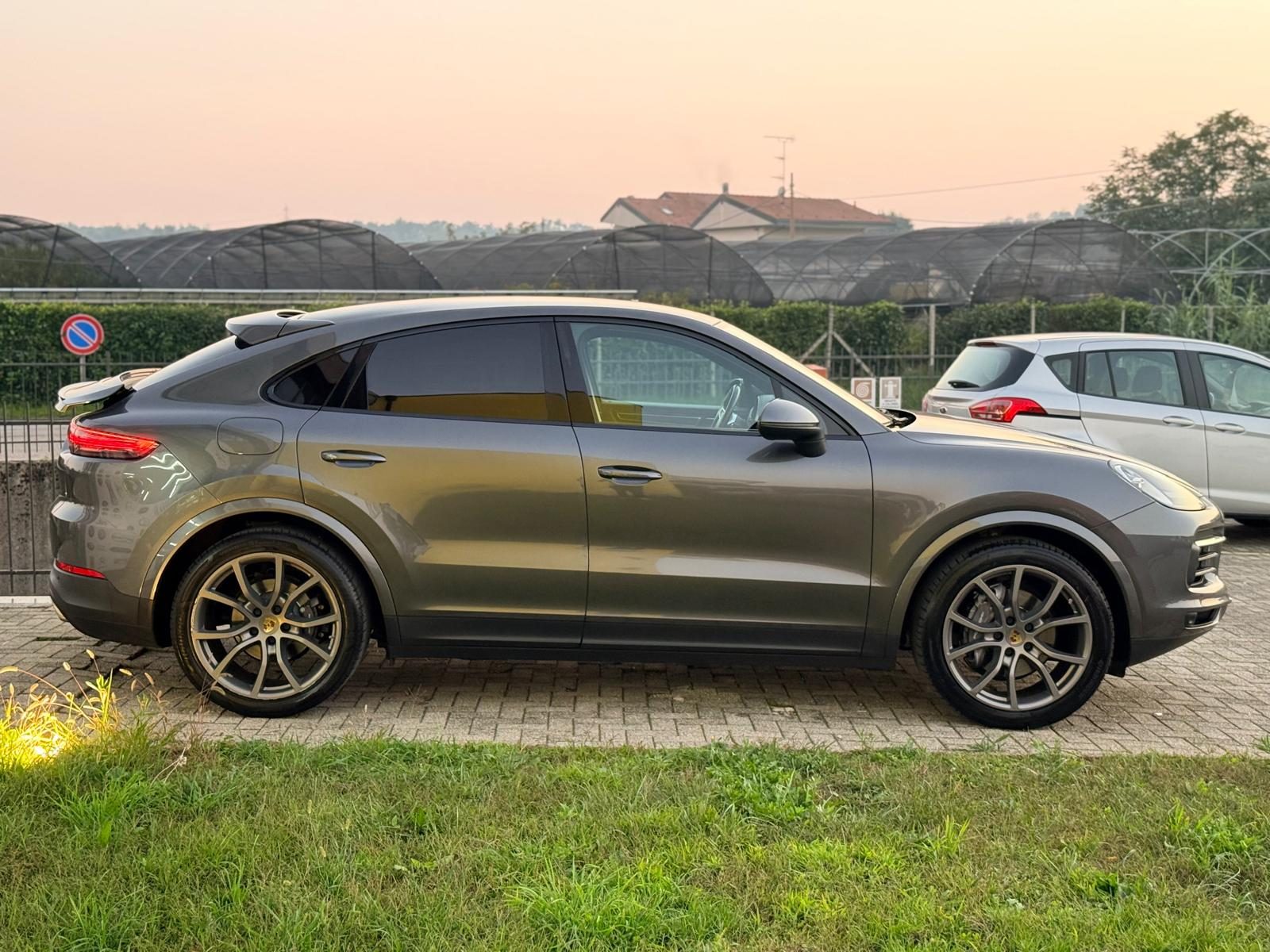 Porsche Cayenne Coupé 3.0 V6 340cv