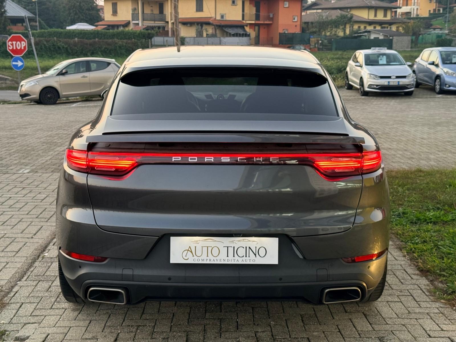 Porsche Cayenne Coupé 3.0 V6 340cv